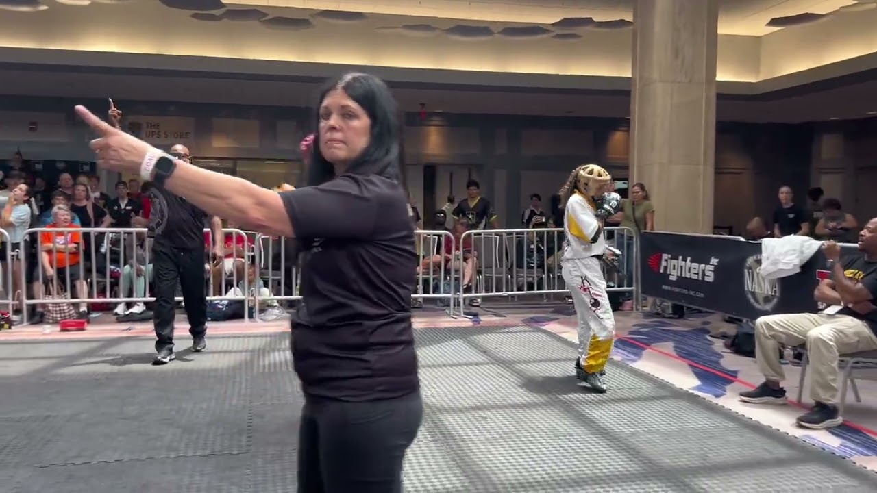 Paola Fonseca Murphy vs Alexi Jimenez Womens Lightweight Sparring - Battle of Atlanta 2026 background