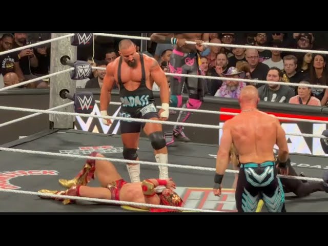 The Vision vs Dragon Lee & Je’Von Evans Full Match - WWE Raw 7/20/2026 background