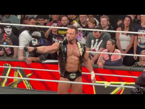 LA Knight talks Roman Reigns, Solo Sikoa and More during WWE Raw 7/20/2026 background