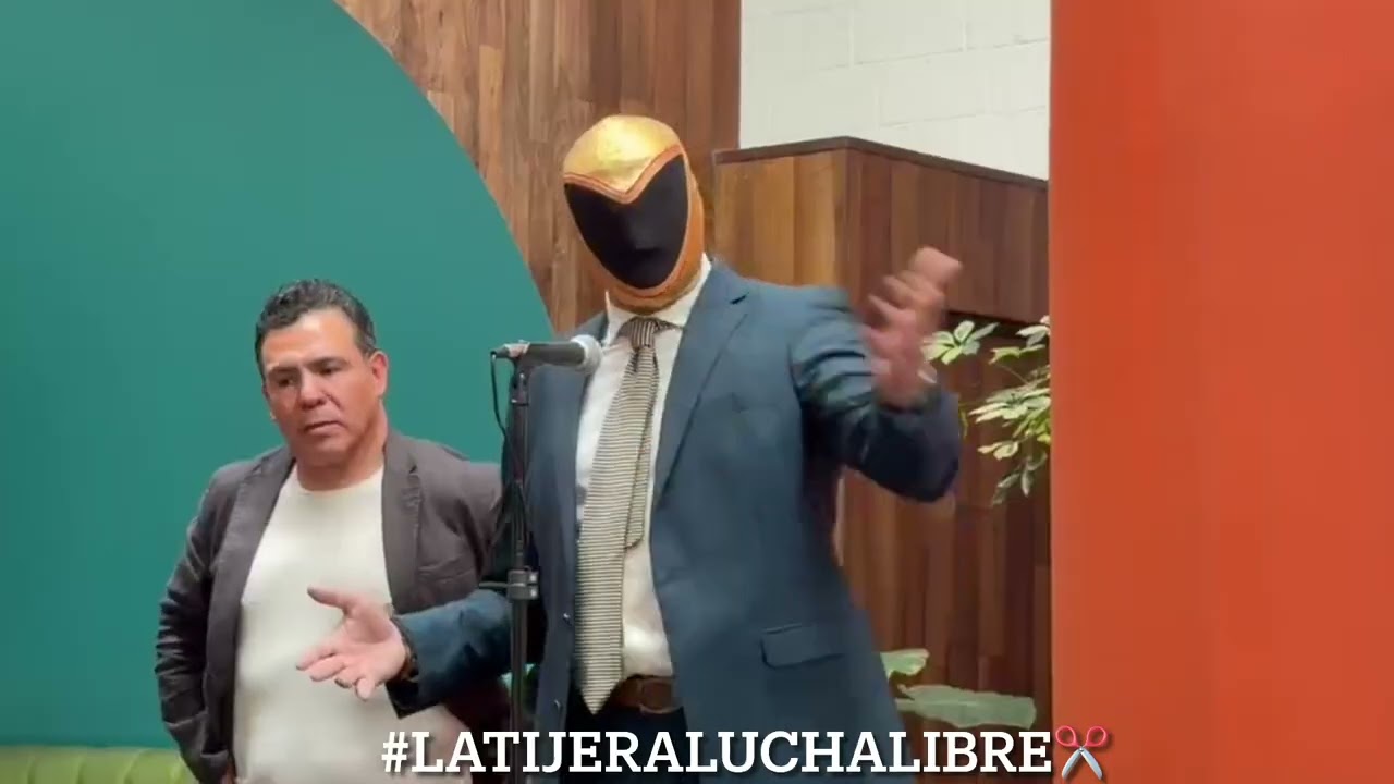 Tinieblas Jr: Desde que mi padre me detuvo en 1990 en la Arena México he estado en luchas estelares backdrop