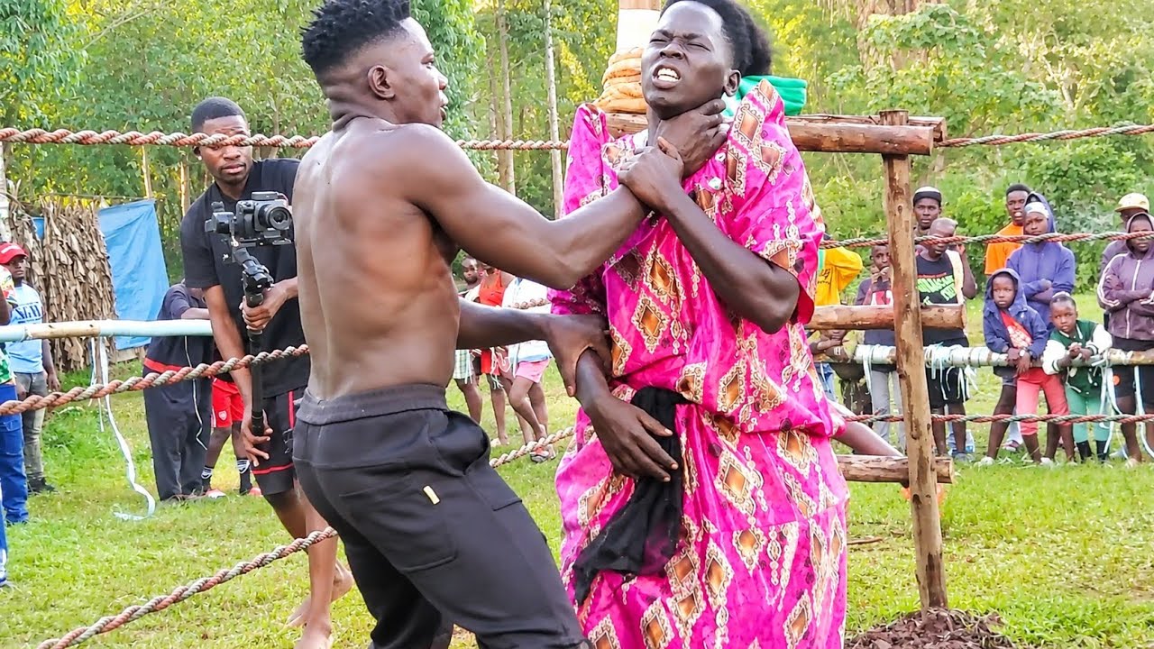 Intense Mixed Gender Match! ZAMPI vs Magda Kifuluusi | Soft Ground Wrestling background