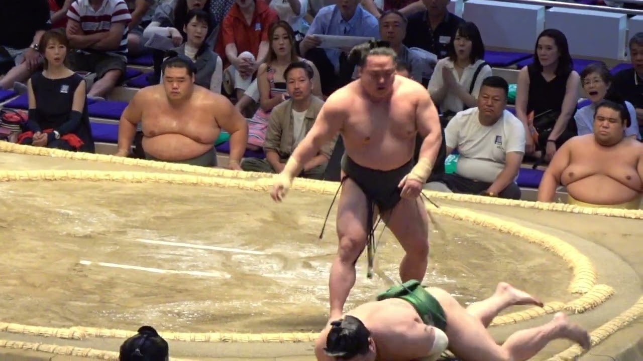 翠富士vs東白龍【大相撲令和8年7月場所】9日目【SUMO JUL DAY9】2026/07/20 名古屋場所 background