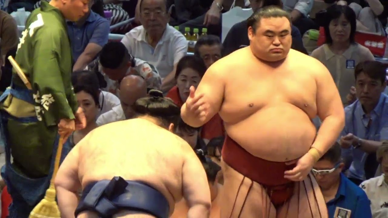 豪ノ山 vs 隆の勝【大相撲令和8年7月場所】9日目 GONOYAMA vs TAKANOSHO【SUMO JUL DAY9】2026/07/20 名古屋場所 background
