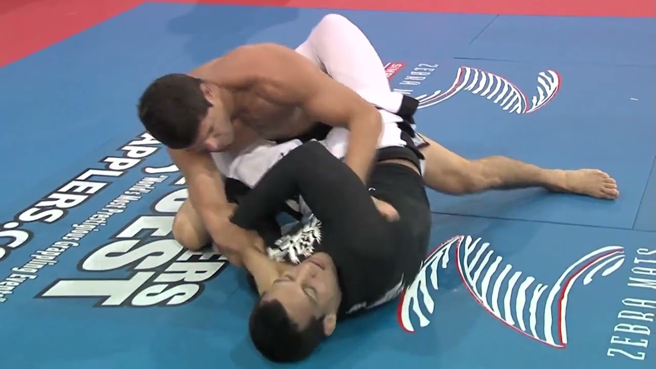 Vinny Magalhaes vs Daniel Valverde | Grapplers Quest Superfight at UFC Fan Expo backdrop