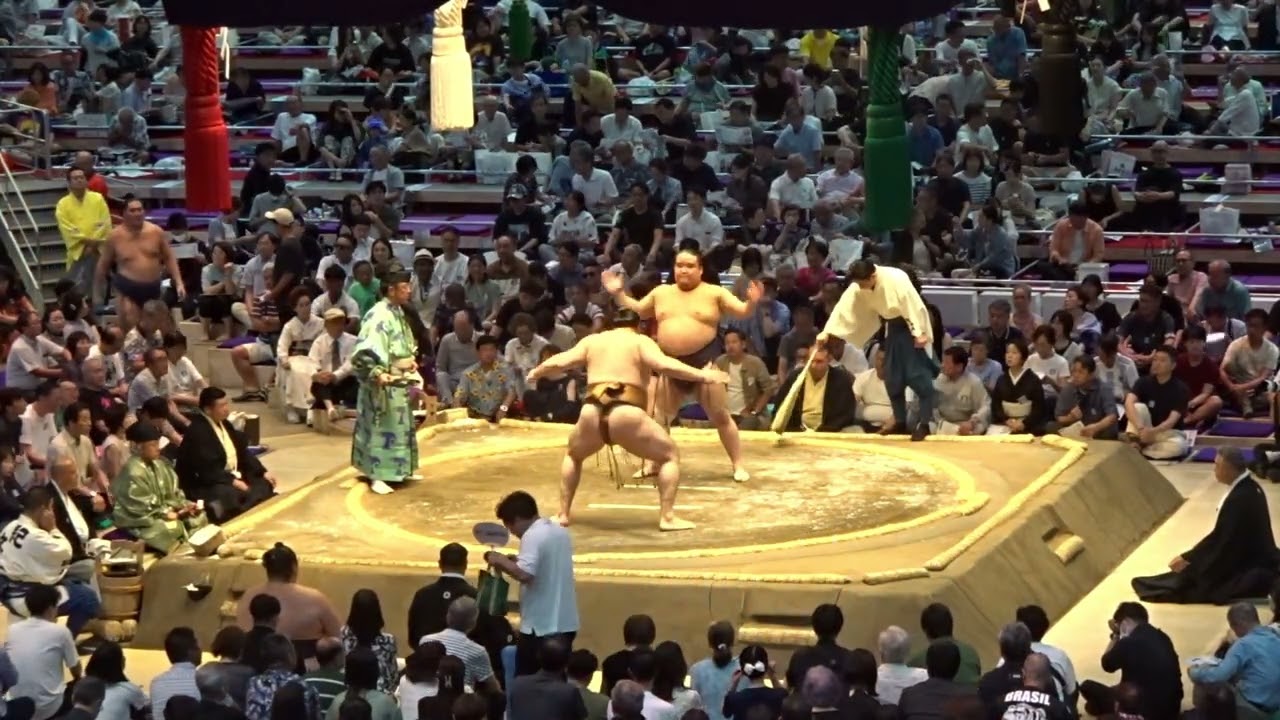 《十両》玉鷲×嘉陽 西ノ龍×出羽ノ龍 竜電×風賢央 友風×佐田の海【大相撲令和8年7月場所】9日目 juryo【SUMO JUL DAY9】2026/07/20 名古屋場所 background