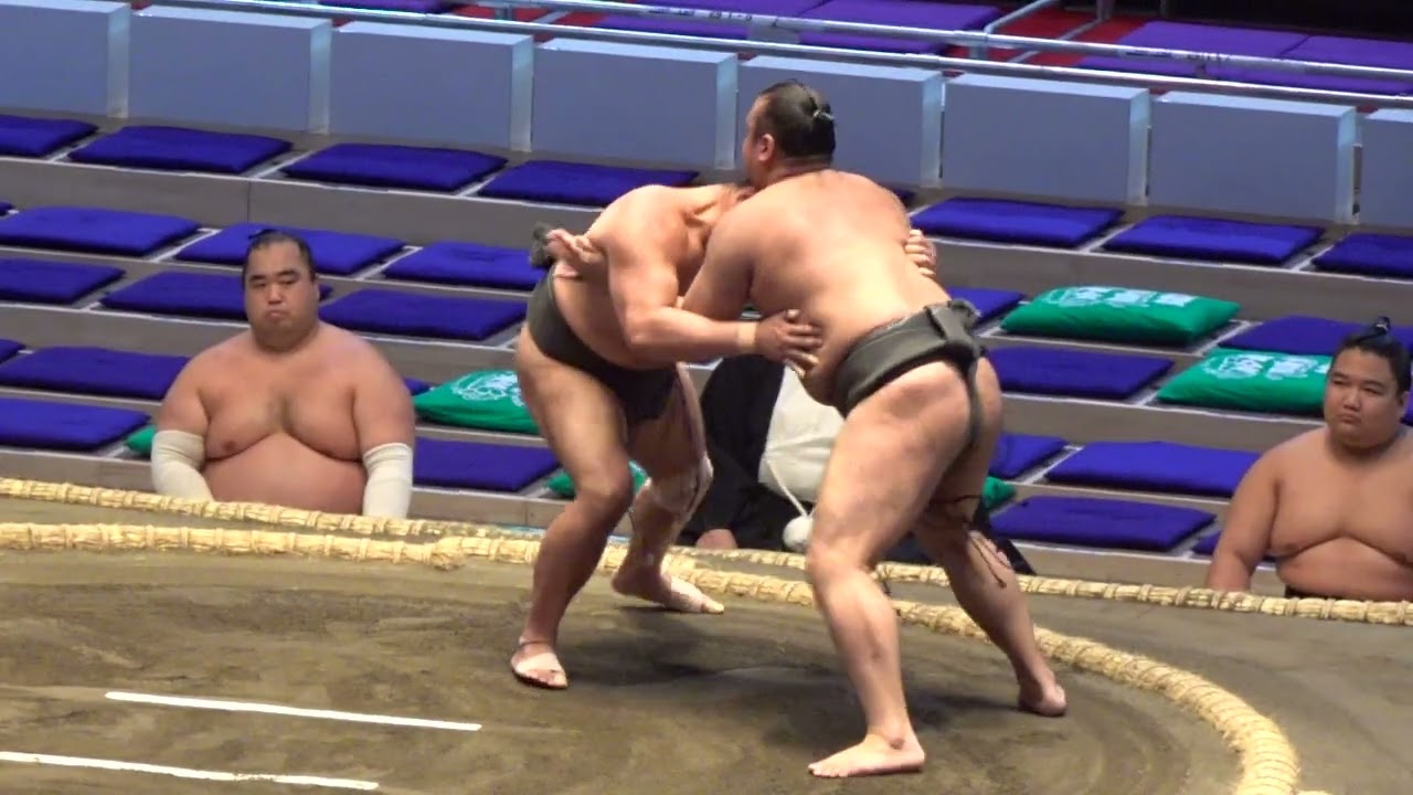 寛龍(荒汐部屋)vs翠桜【大相撲令和8年7月場所】9日目【SUMO JUL DAY9】2026/07/20 名古屋場所 background