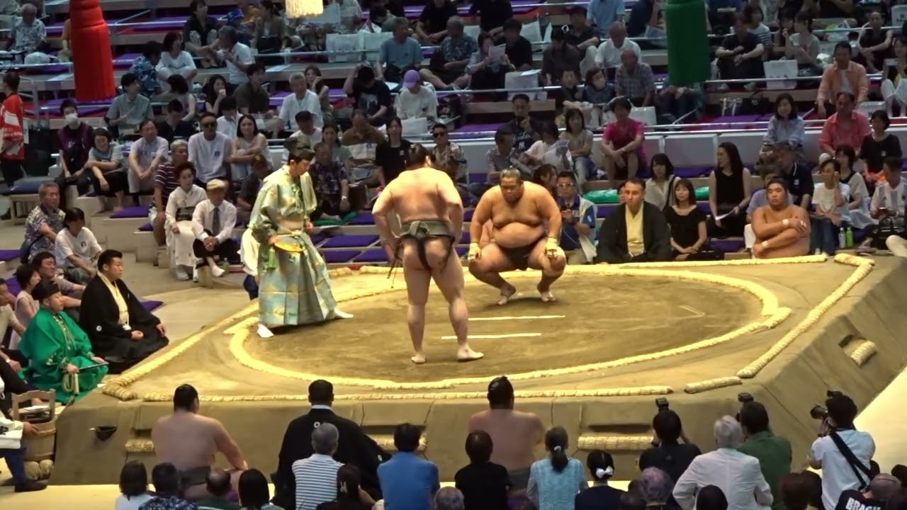幕下上位5番 夢道鵬×大辻 旭富士×生田目 藤天晴×時不動 豪刃雄×大皇翔 丹治×栃幸大【大相撲令和8年7月場所】9日目 makushita【SUMO JULDAY9】2026/07/20 名古屋場所 background