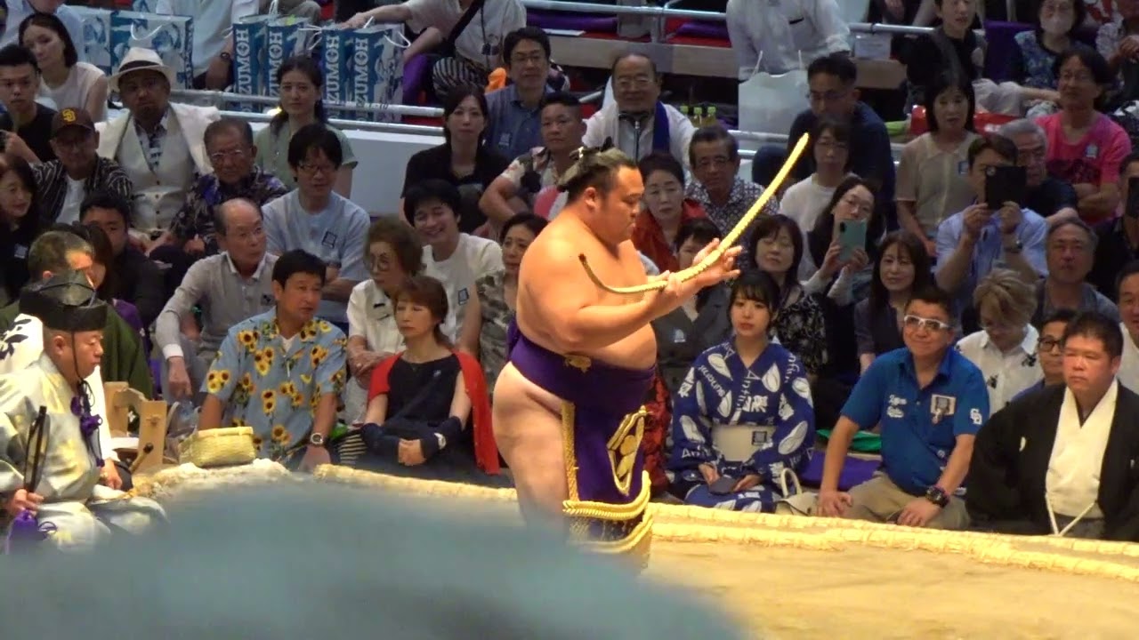 弓取式 上戸【大相撲令和8年7月場所】9日目 bow twirling ceremony KAMITO【SUMO JUL DAY9】2026/07/20 名古屋場所 background