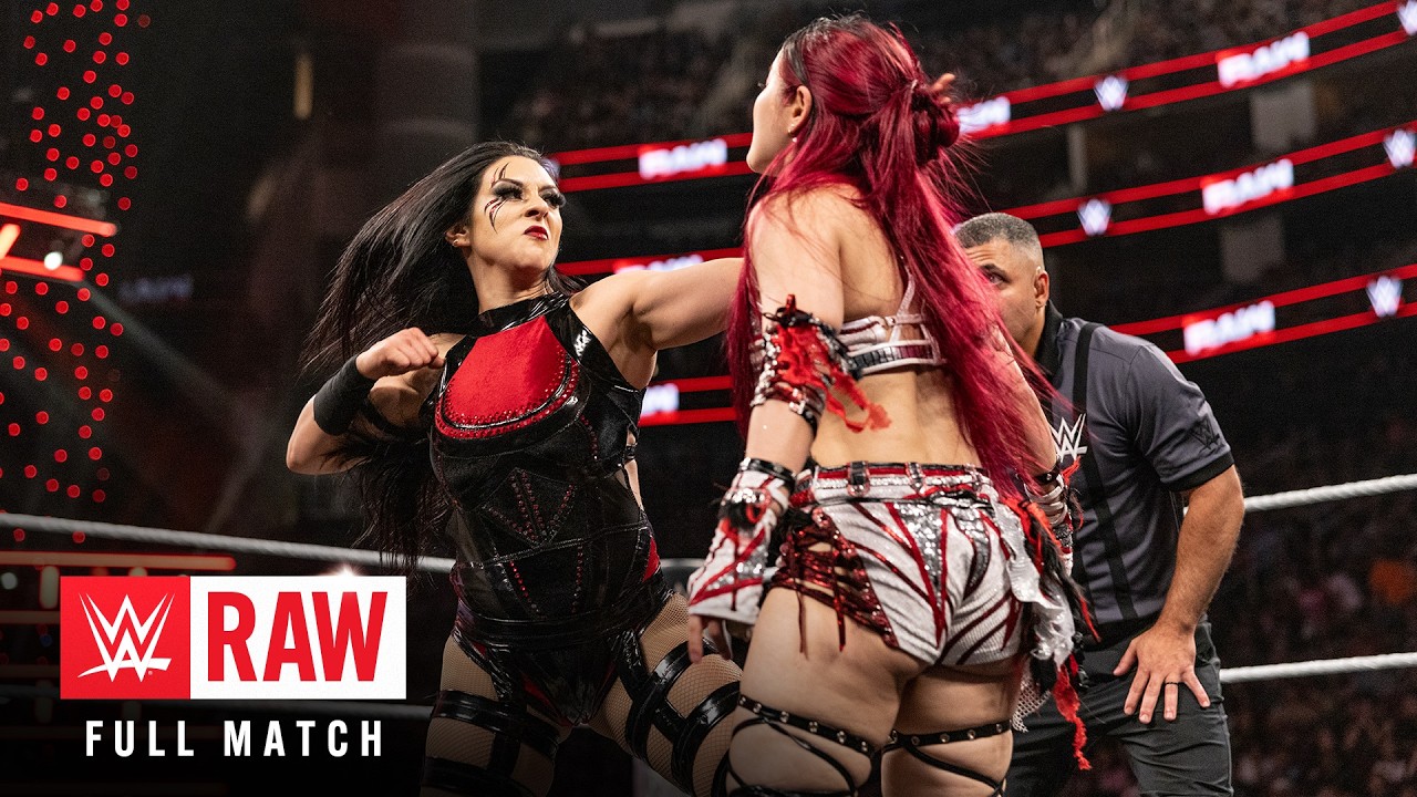 FULL MATCH: Stephanie Vaquer vs. IYO SKY: Raw, July 21, 2025 background