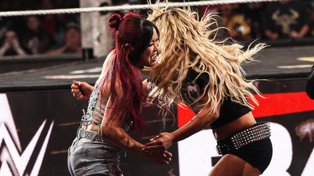 Top 10 Monday Night Raw moments: WWE Top 10, July 20, 2026 background
