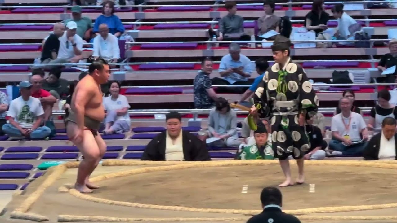 速報❗️二子山部屋 相馬vs麟虎【大相撲令和8年7月場所】13日目 futagoyama SOMA RINKO【SUMO JUL DAY13】2026/07/24名古屋 background