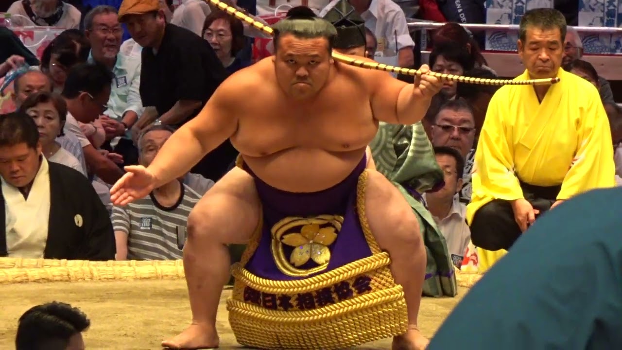弓取式 上戸【大相撲令和8年7月場所】13日目 bow twirling ceremony【SUMO JUL DAY13】2026/07/24 名古屋場所 2026-07-24 22:04 background