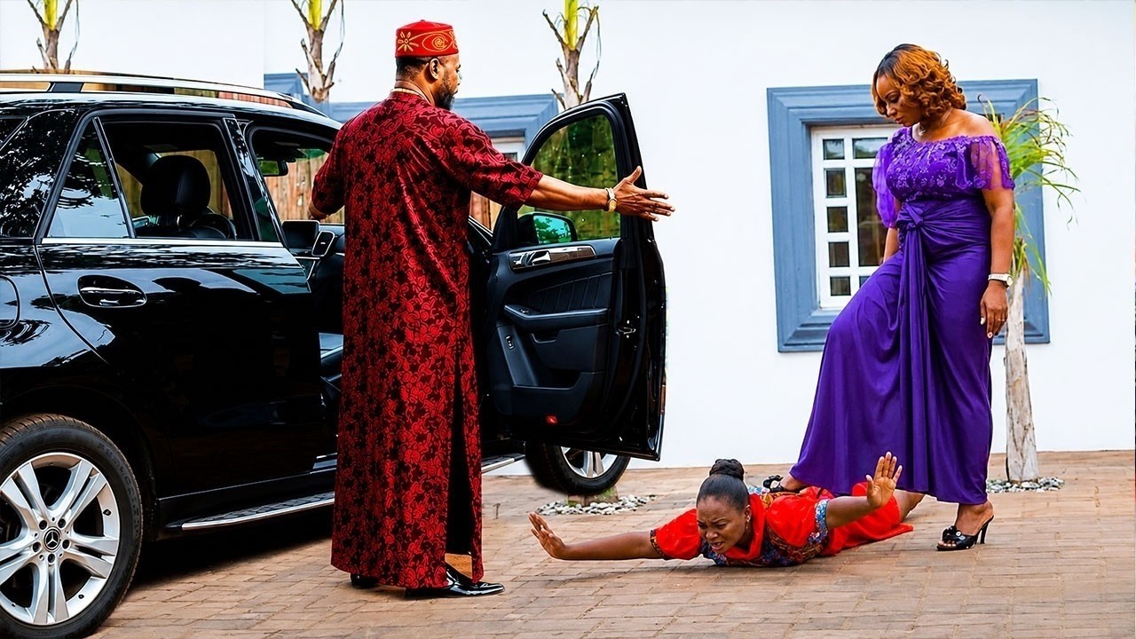 She Was Soo Arrogant To All The Palace Staff Not knowing She Was Not Even The True Princess