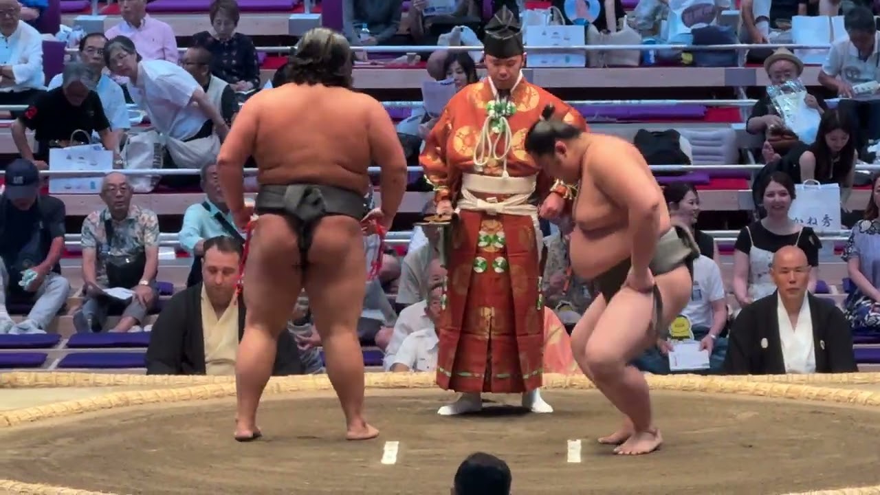 速報❗️ 『勝てば幕下優勝の可能性あり』竜鳳 vs 安響【大相撲令和8年7月場所】13日目 RYUH×ANHIBIKI【SUMO JUL DAY13】2026/07/24名古屋場所 background