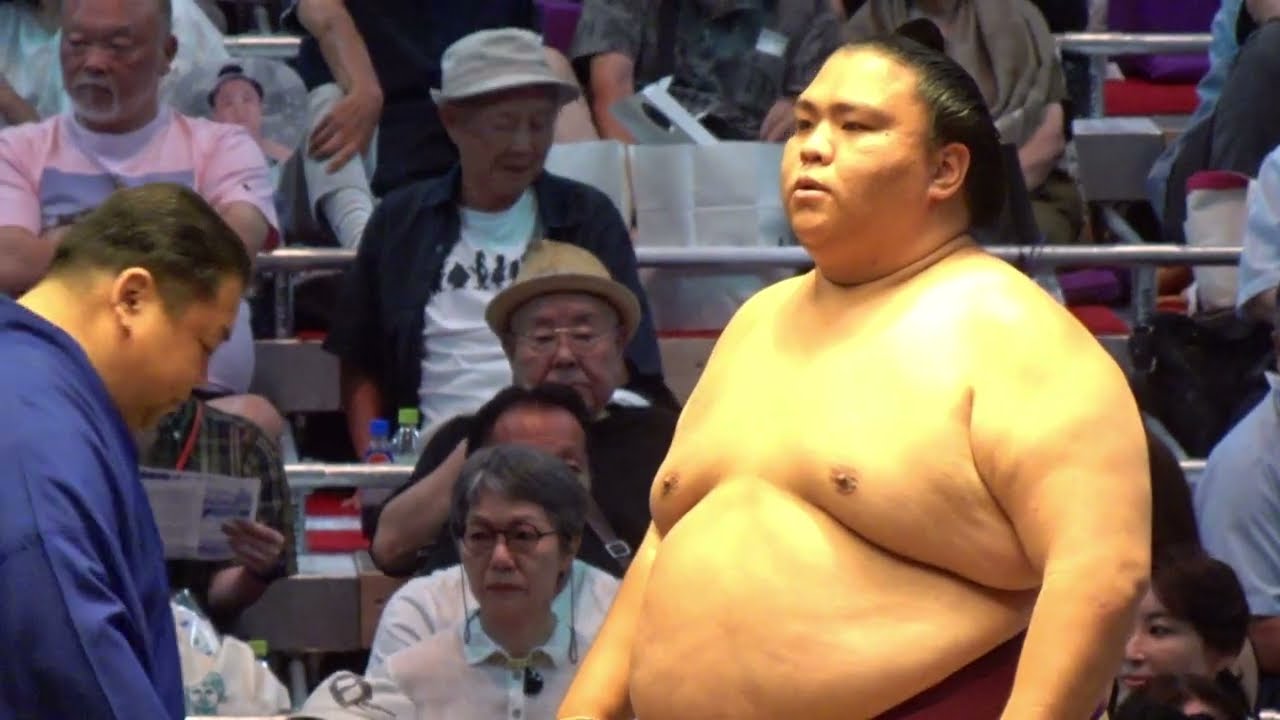 御嶽海 vs 一意【大相撲令和8年7月場所】13日目MITAKEUMI vs KAZUMA【SUMO JUL DAY13】2026/07/24 名古屋場所 backdrop