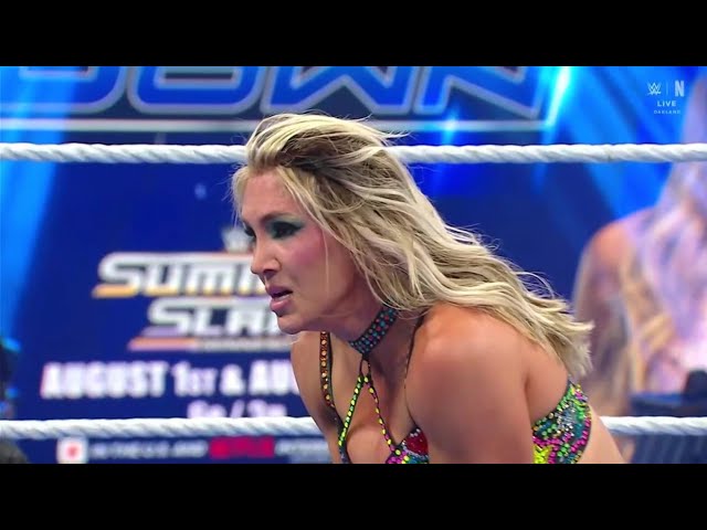 Charlotte Flair VS Nia Jax 2/2