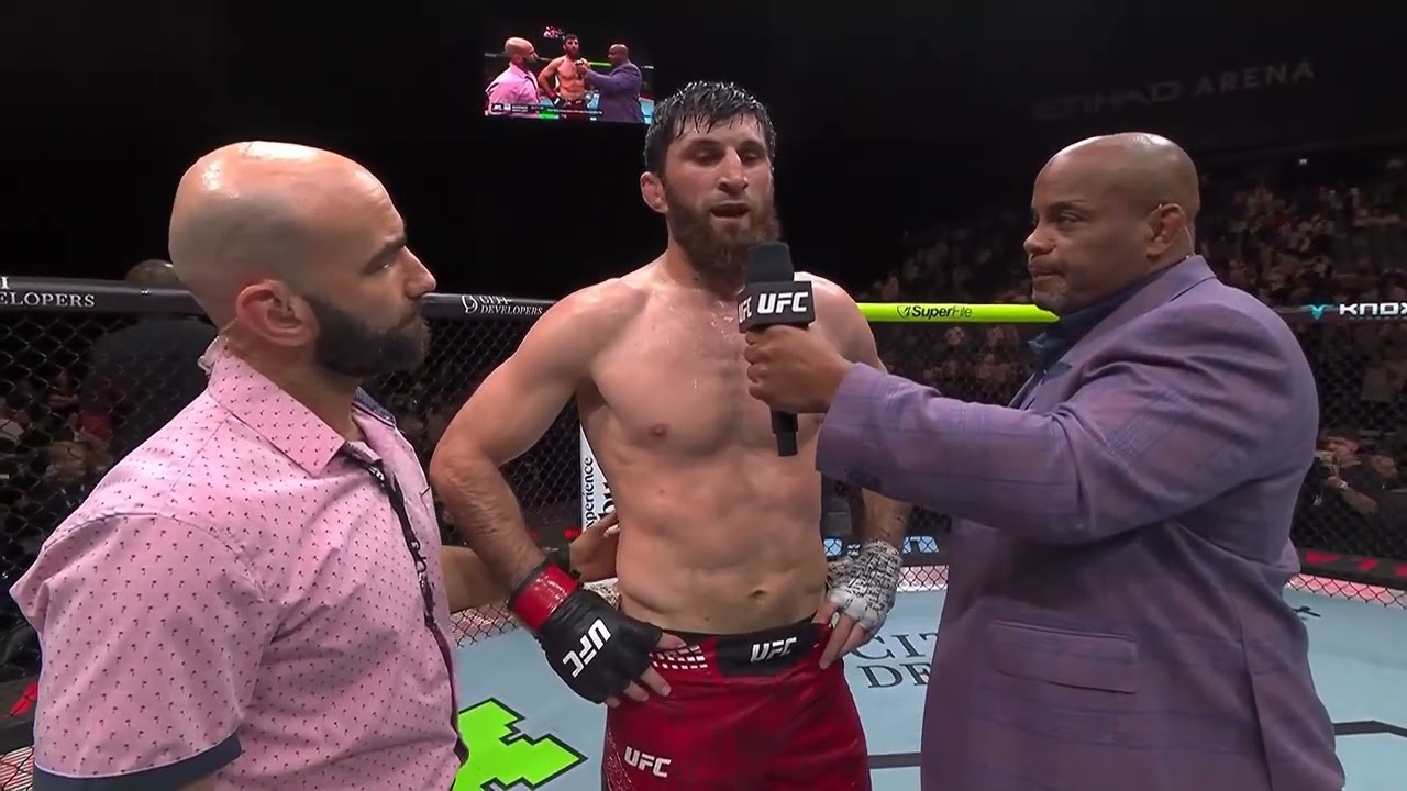 UFC Абу-Даби: Магомед Анкалаев - Слова после боя background