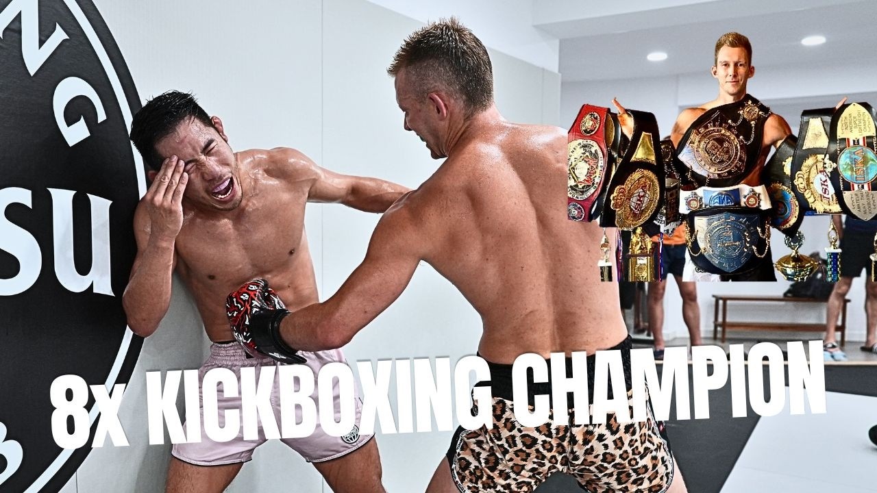 HARD Sparring 8x Kickboxing World Champion - Gabriel Varga background