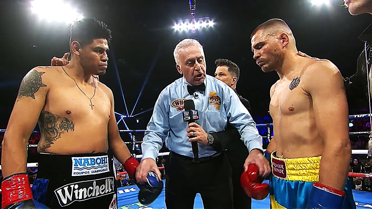 Emanuel Navarrete (Mexico) vs Denis Berinchyk (Ukraine) BOXING KNOCKOUT HIGHLIGHTS