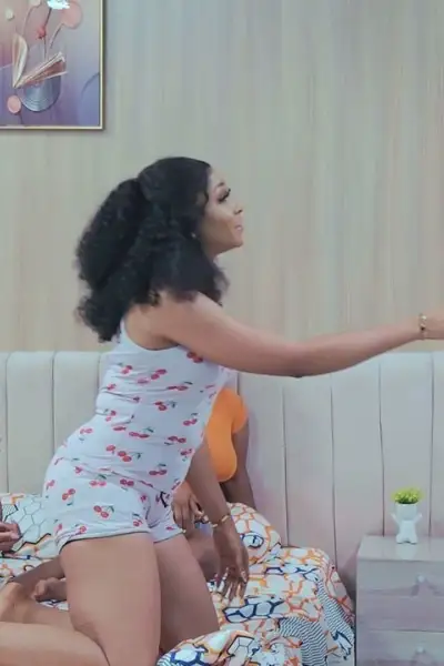HE WAS HIRED AS A HOUSEBOY BUT MADAM FELL IN LOVE WITH HIM AFTER ONE NIGHT poster