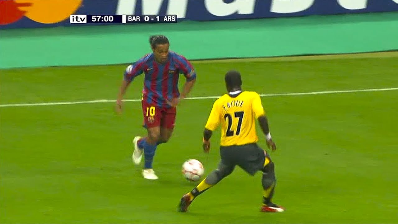 Ronaldinho 2005/06 đ Ballon DâOr Level Skills, Goals, Dribbling & Showboating background