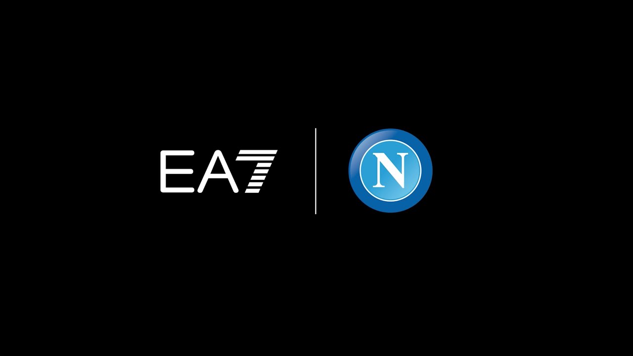 Armani veste il Napoli! background