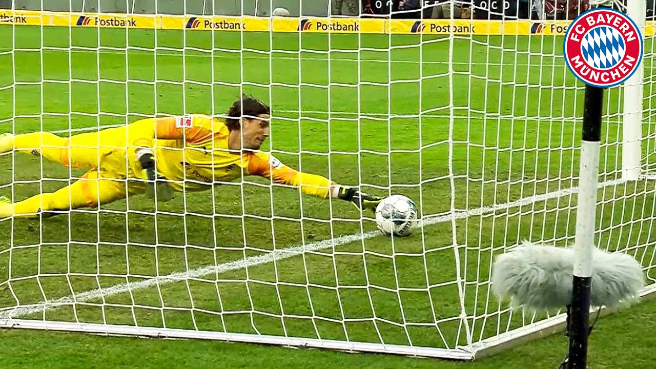 Yann Sommer's best saves against FC Bayern | Welcome, Yann! background