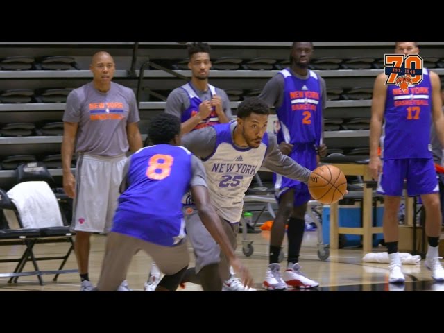FRI Knicks Camp: Scrimmage Highlights background