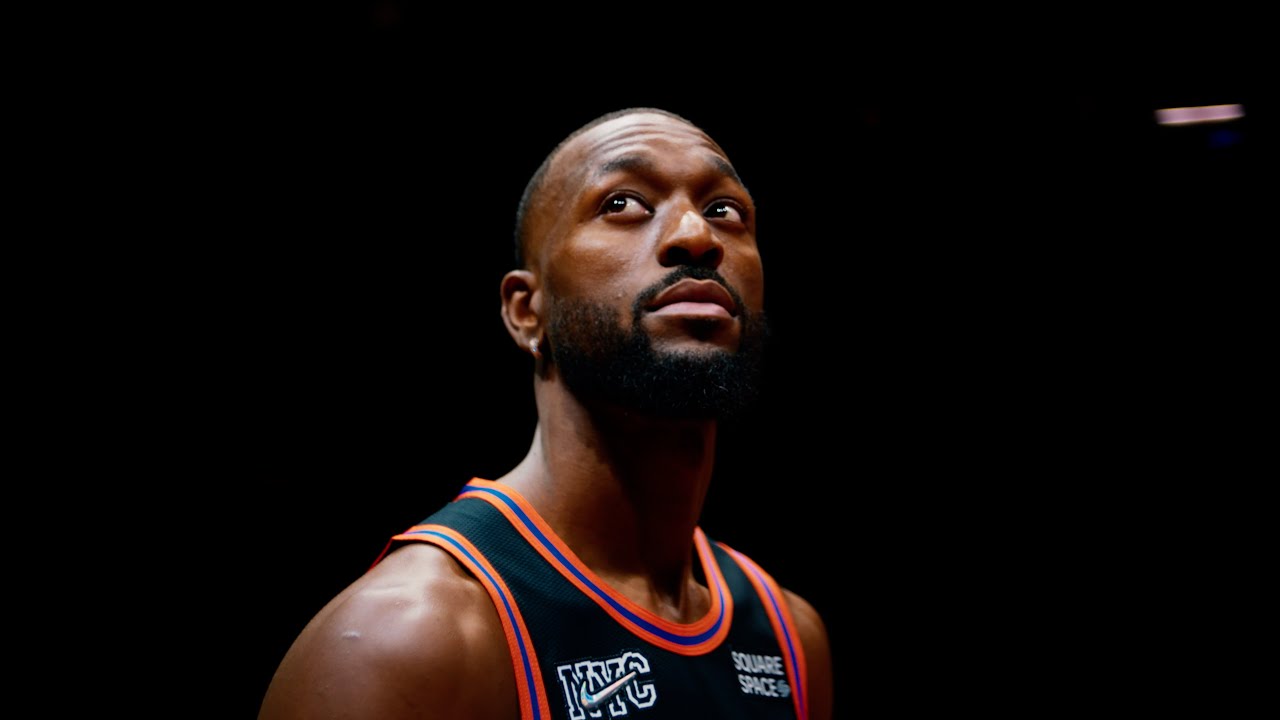 New York Knicks 2021-22 City Edition Uniform Designed by Kith background