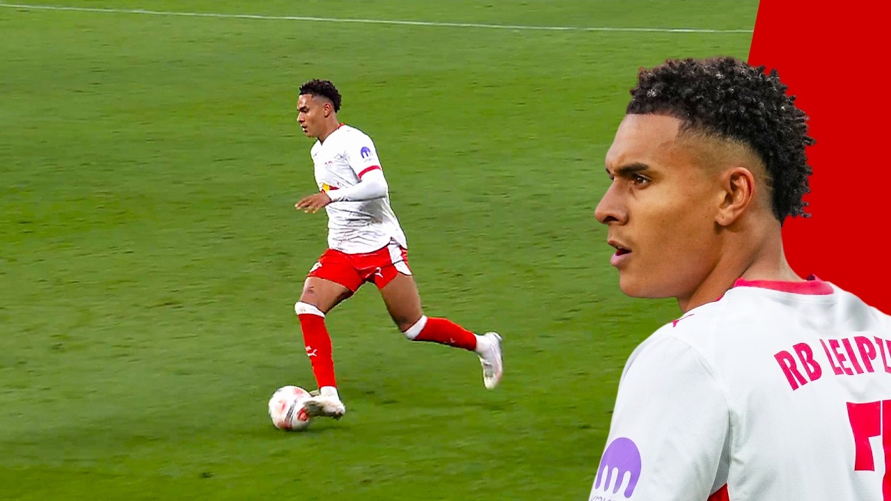 This Kid Shouldn’t Be This Good… Antonio Nusa⚡🇳🇴 background