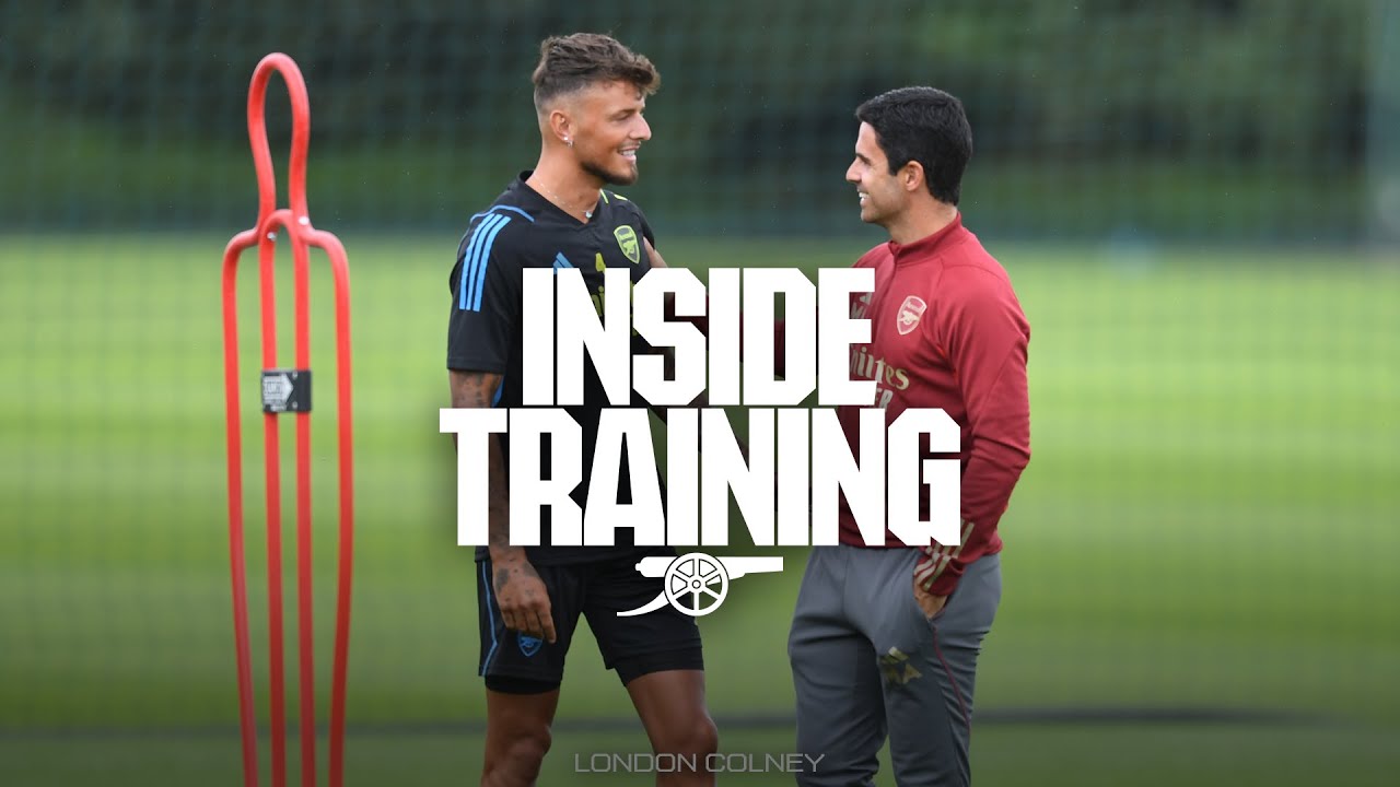INSIDE TRAINING | First day back for pre-season at London Colney! background