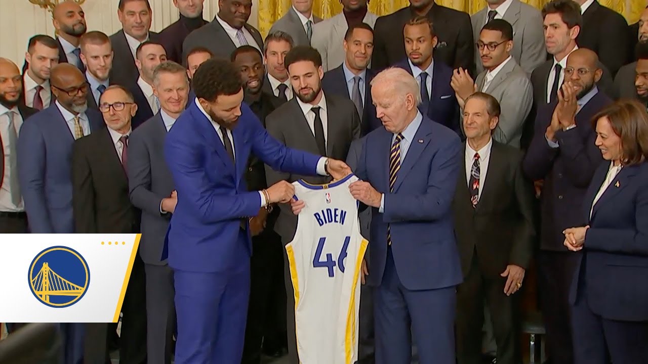 Golden State Warriors Visit The White House background
