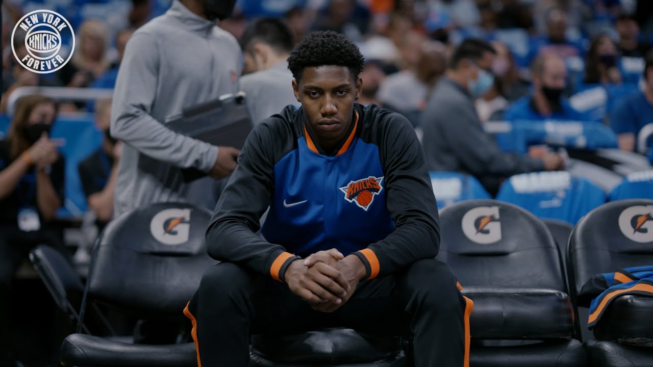 Sights & Sounds from the Knicks' First Road Win background