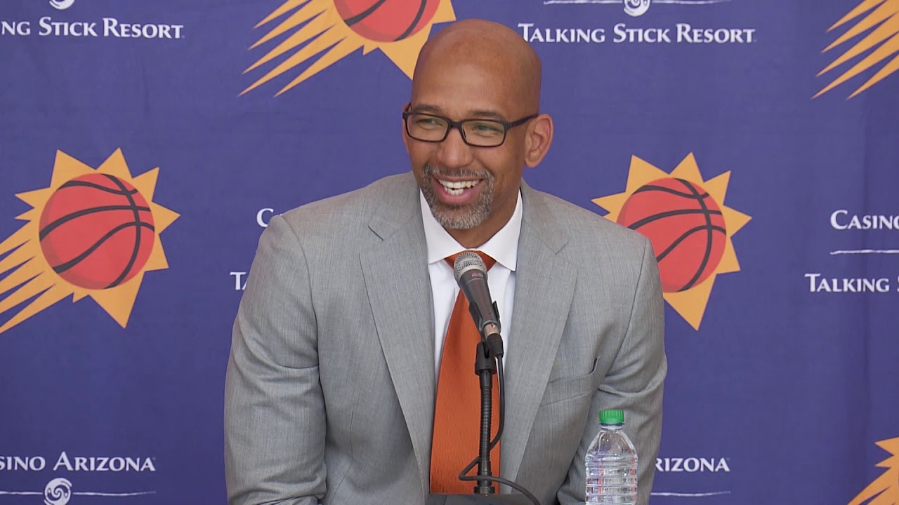 Monty Williams: Press Conference background