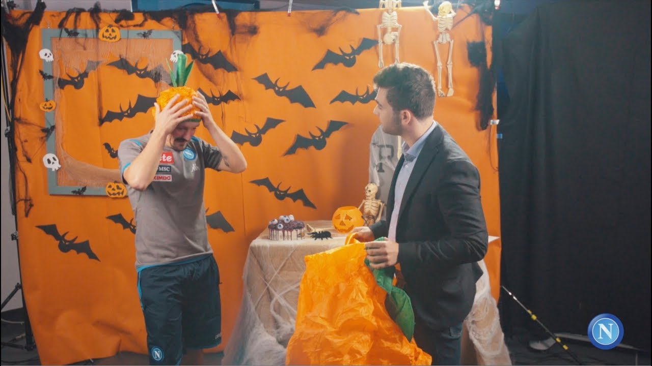 đ Happy Halloween đ» background