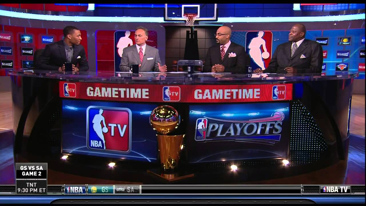Damian Lillard joins the set of NBA TV