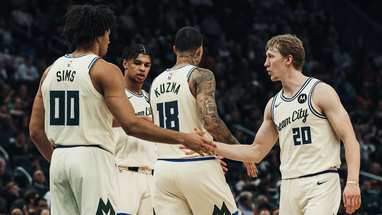 Highlights: Bucks 125 - Pistons 108 | 04.10.26