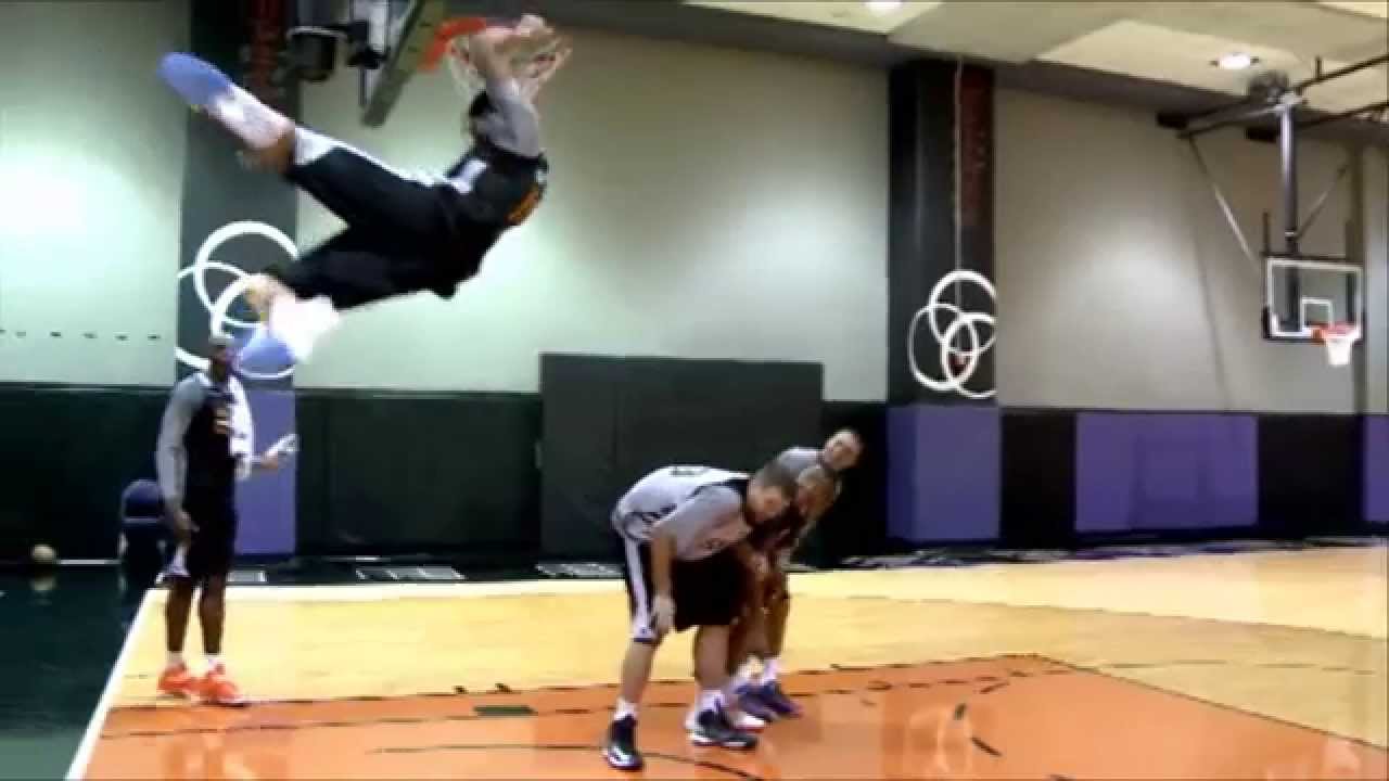 Suns Dunk Contest: Gerald Green and Archie Goodwin background