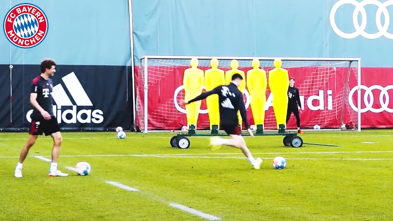 Dreamgoals at freekick practice with Lewandowski, Sané, Müller & Co. | FC Bayern Training background