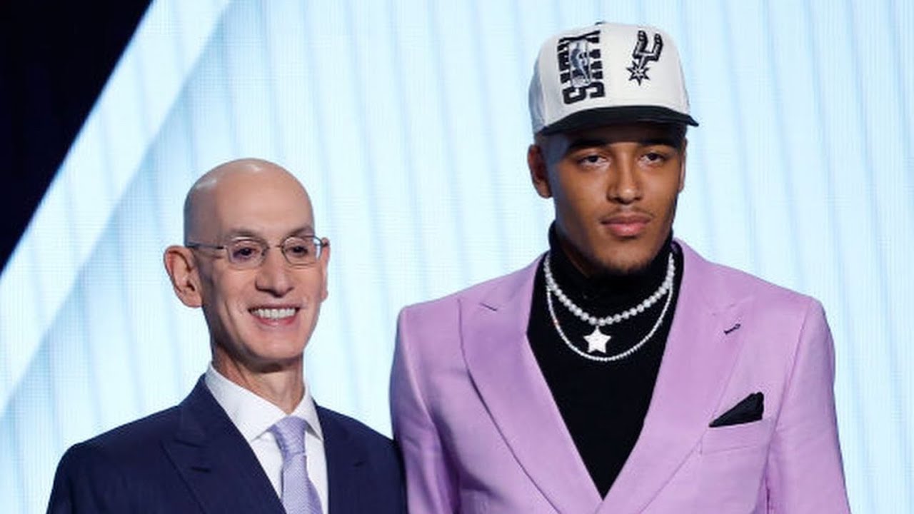 San Antonio Spurs Select Baylor's Jeremy Sochan as the 9th Pick of the 2022 NBA Draft