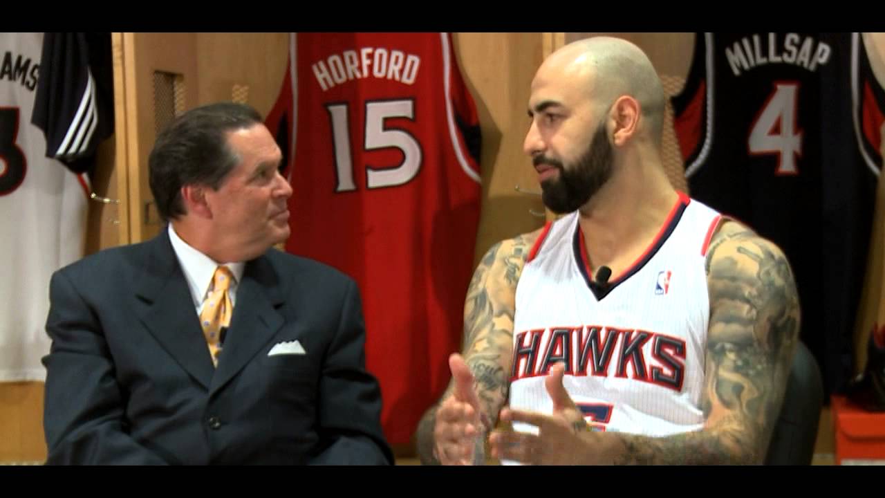 Hawks Roundtable - Pero Antic, Dennis Schröder, Mike Scott and John Jenkins (Part 2) background