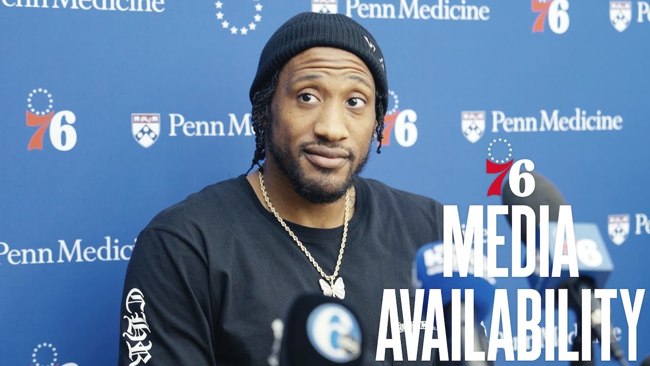 Robert Covington Discusses Philadephia Homecoming, Joel Embiid & More background