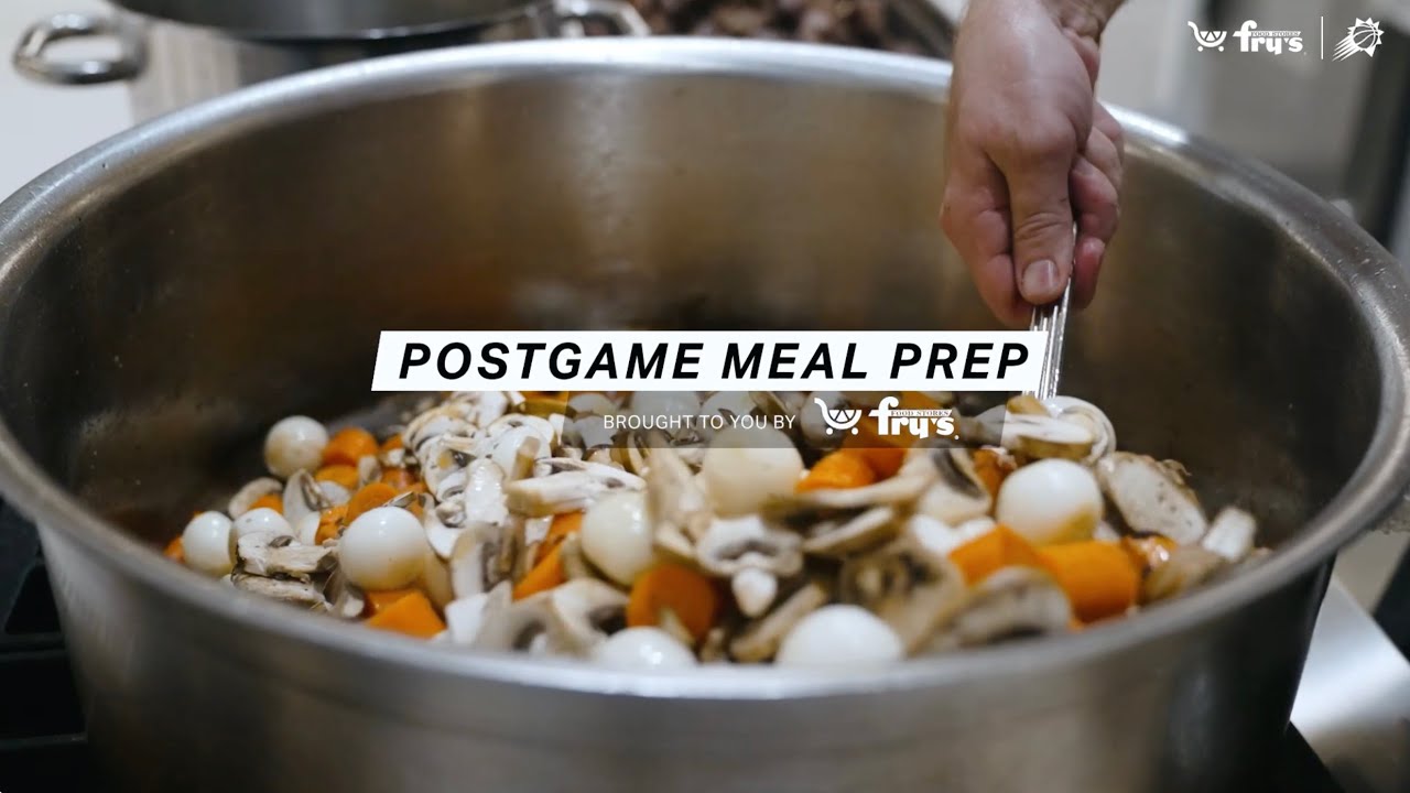 Courtside Episode Fourteen: “Postgame Meal Prep” brought to you by Fry's Food Stores | Phoenix Suns background