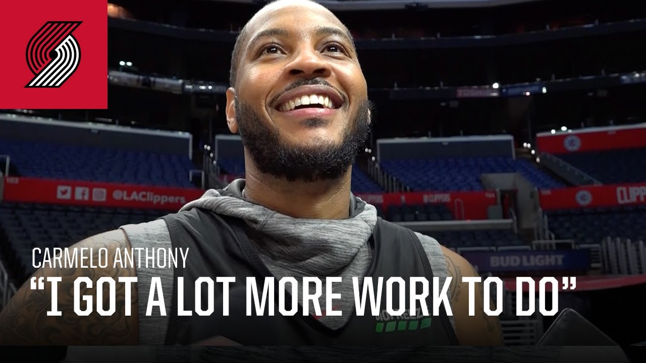 Melo on Player of the Week award: "It's a great honor" background