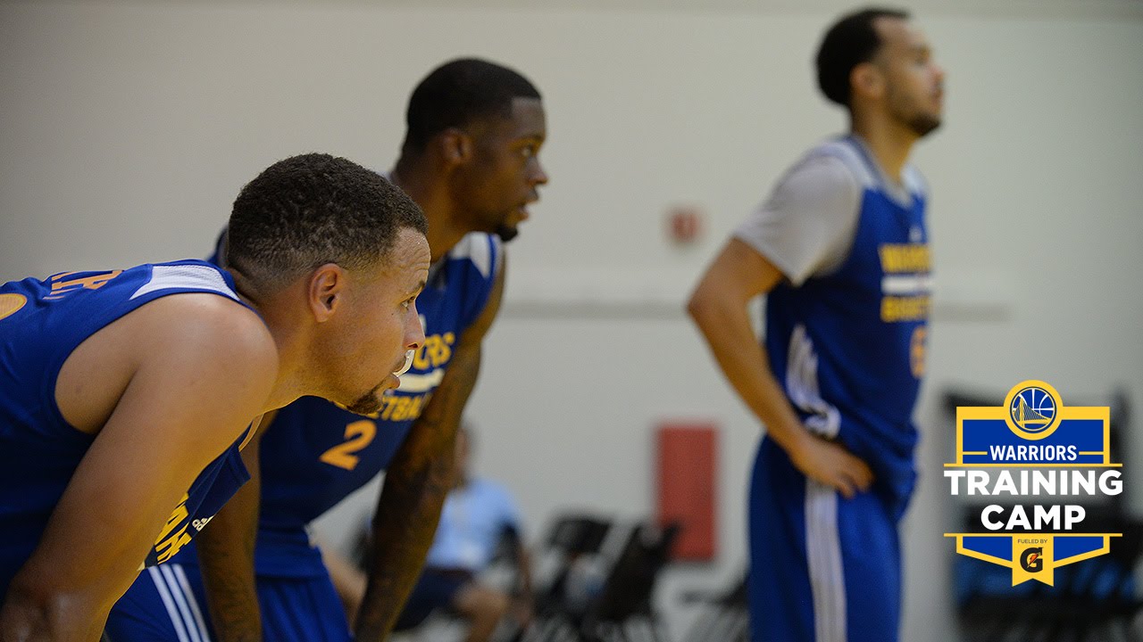 2016 Warriors Training Camp: Dubs Back At It background