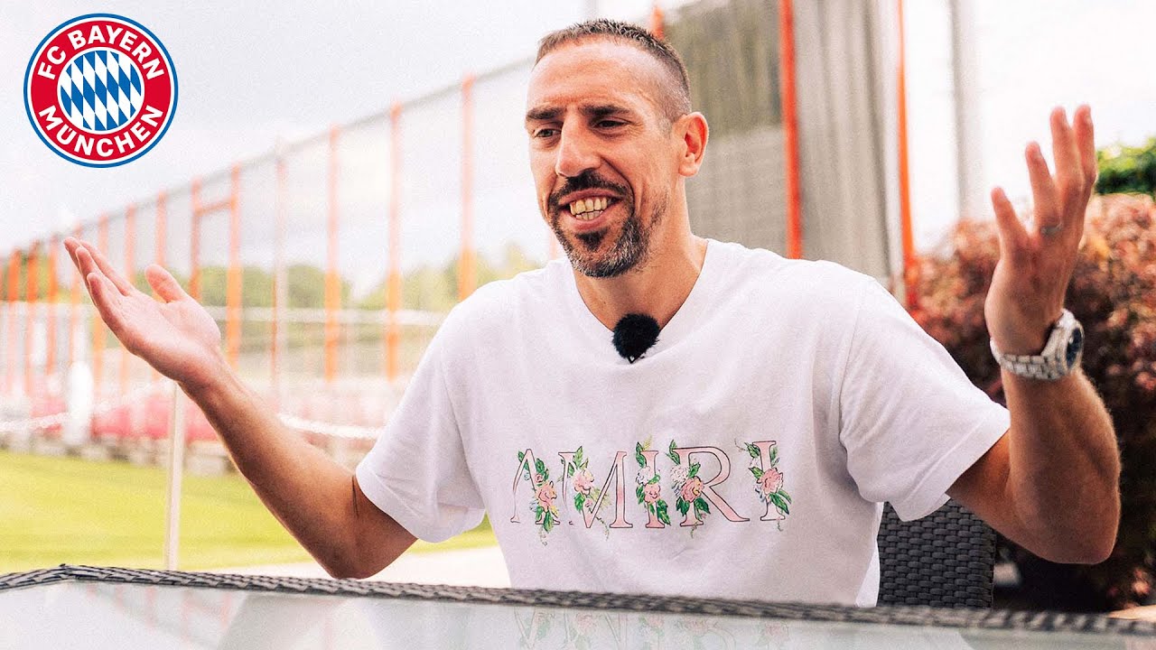 "Back at home" - Franck Ribéry visits FC Bayern's training ground background