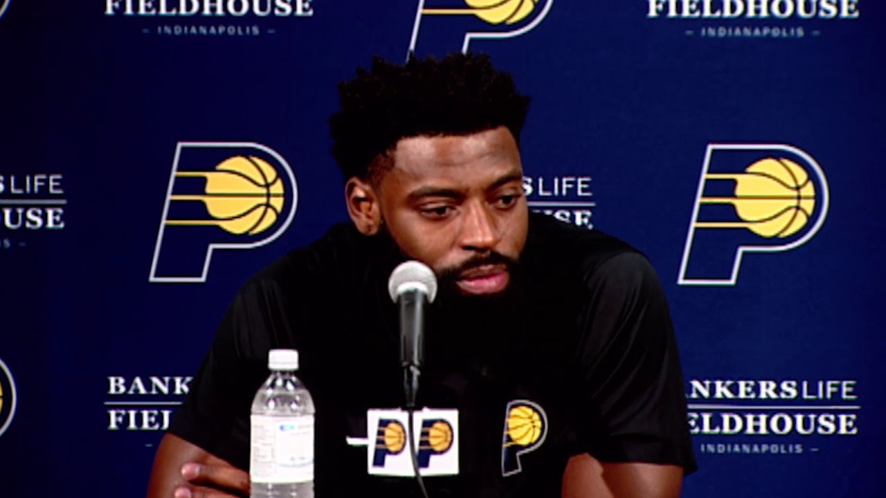 Tyreke Evans and Doug McDermott Introductory Press Conference background