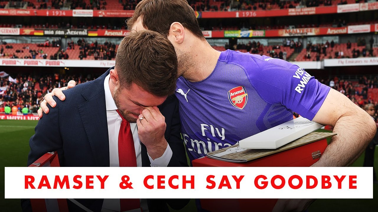 Ramsey and Cech receive a guard of honour as they say goodbye to Arsenal background