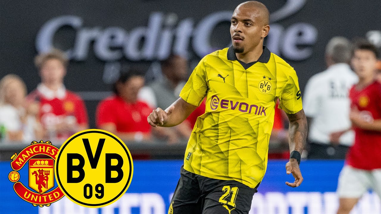 Malen mit Doppelpack, Moukoko zur Entscheidung! | Manchester United - BVB 2:3 | Highlights background