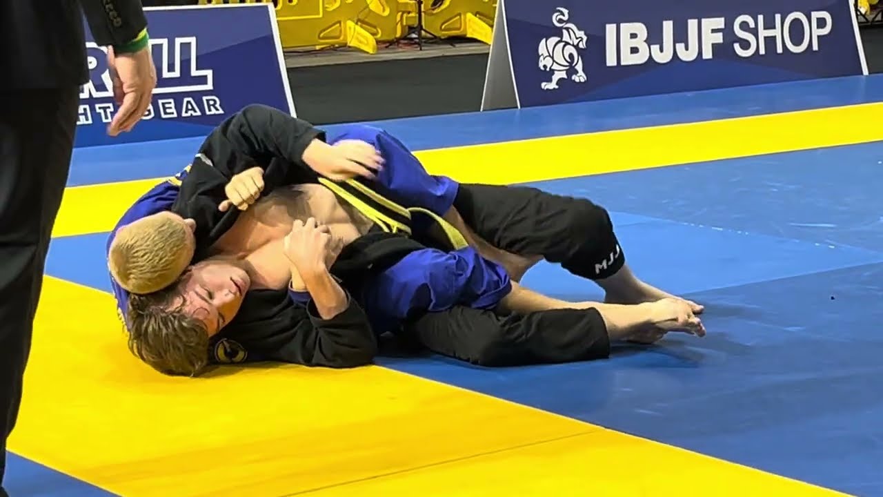 ELECTRIC BACK AND FORTH FIGHT
